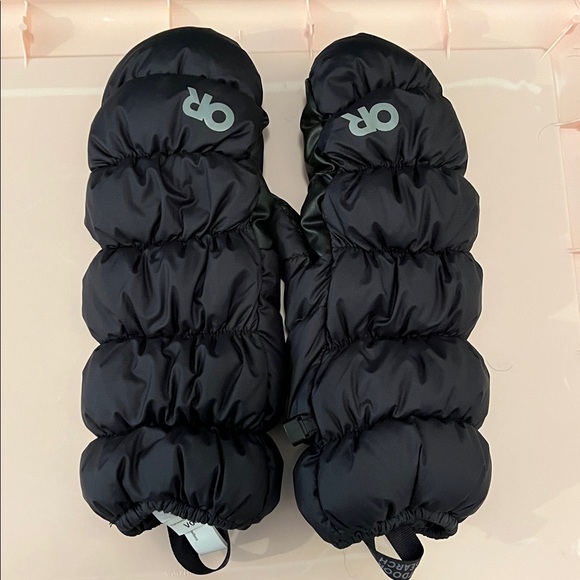 Outdoor Research Black Down Mittens - Picture 5 of 5